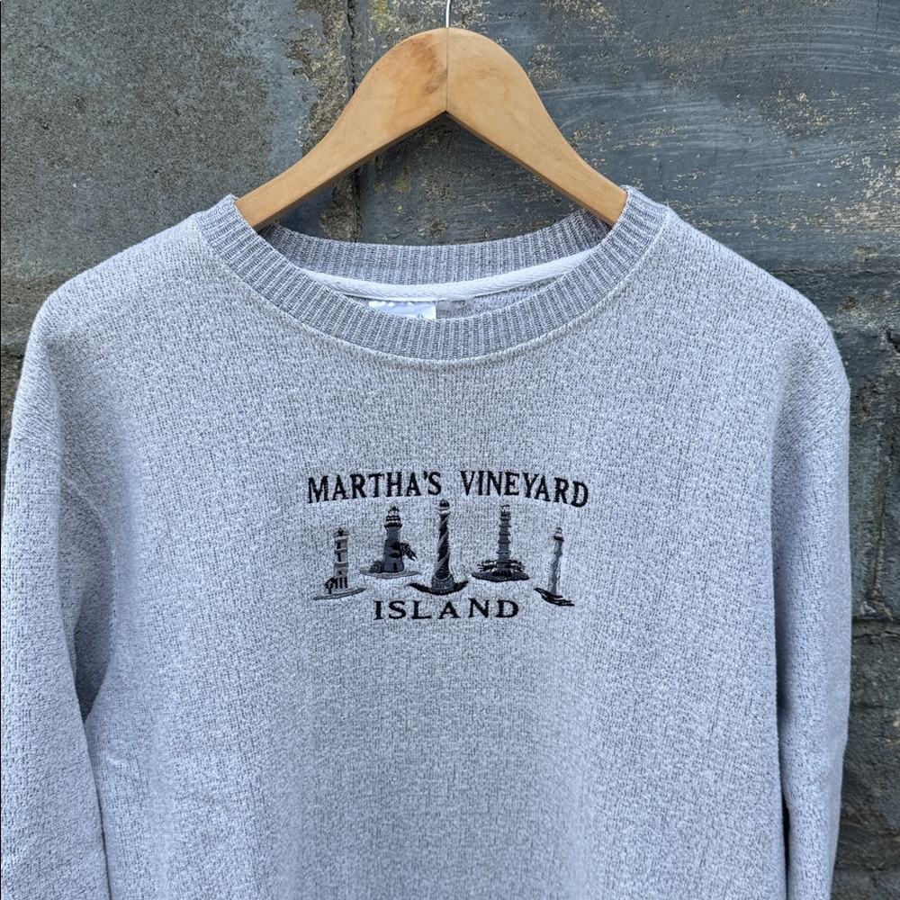 Vintage Martha’s Vineyard Sweatshirt Lighthouse Medium Beach Massachusetts